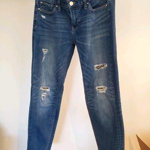 White house black market Girlfiend Jean